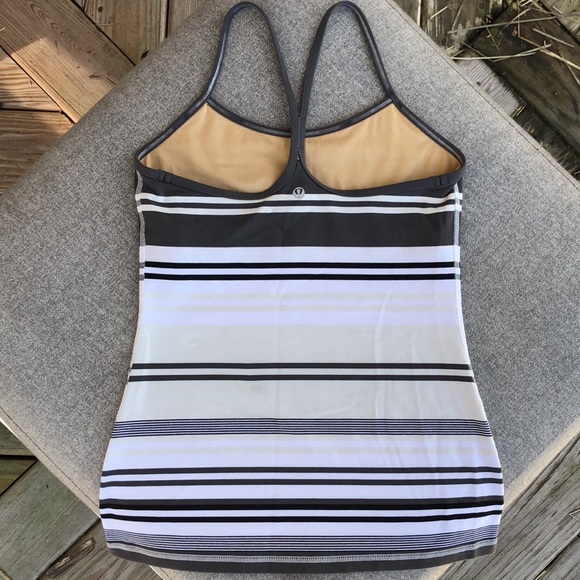 LULULEMON Power Y Tank Top in Discover Stripe White Deep Indigo - Picture 3 of 4